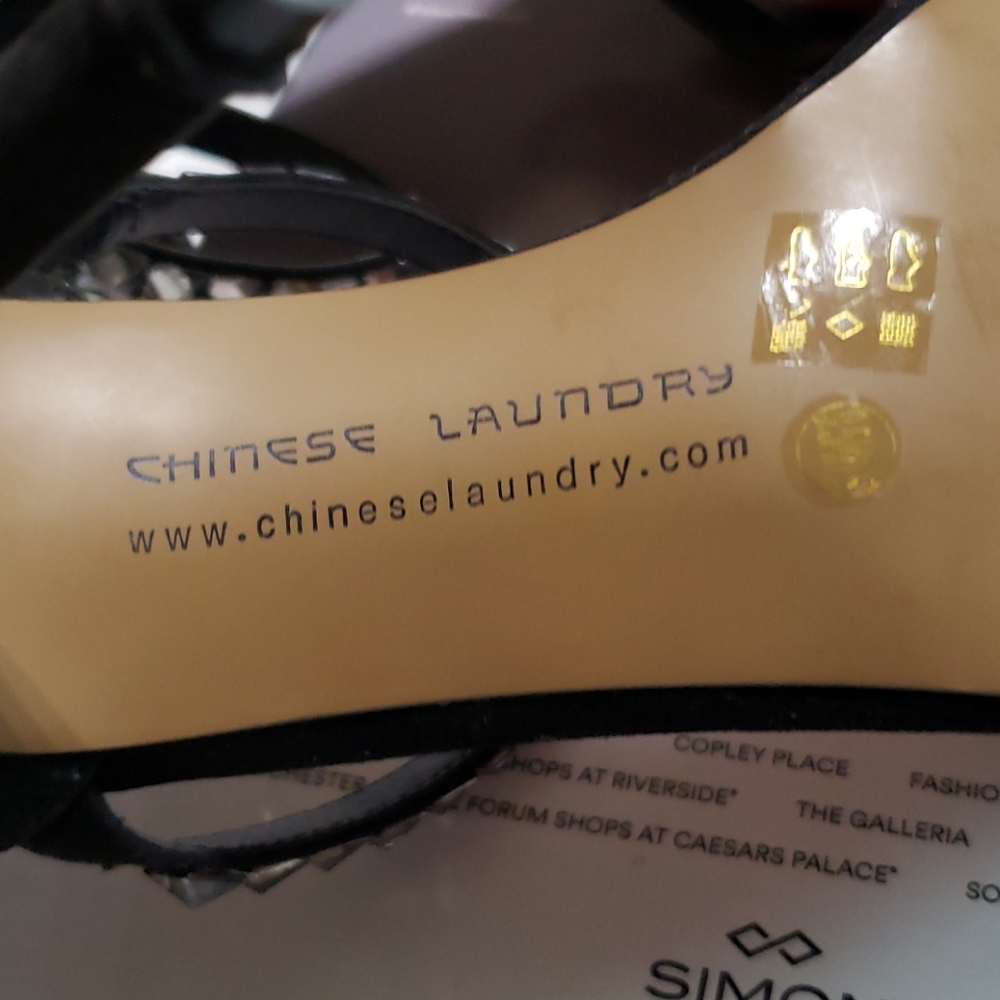 Chinese Laundry Rhinestone Sandal - Picture 5 of 9